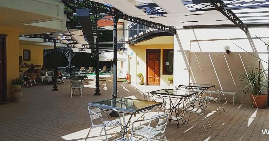La Contessa Hotel